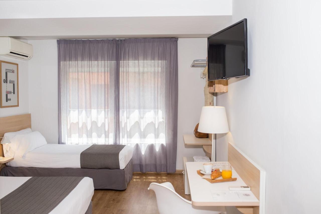 Triple Room Balcony