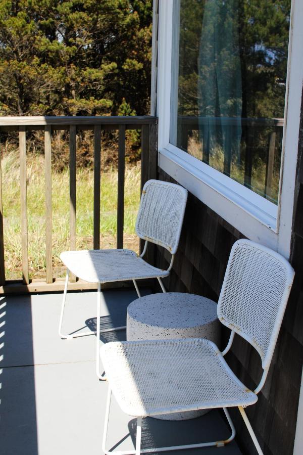 Corner Studio First Floor Pet Friendly