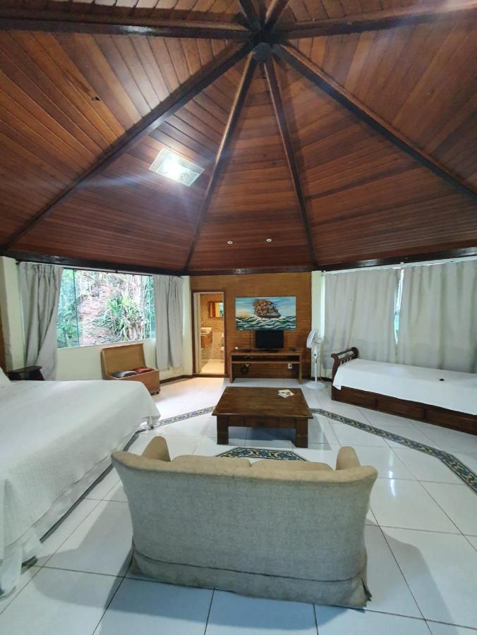 King Suite Pool View