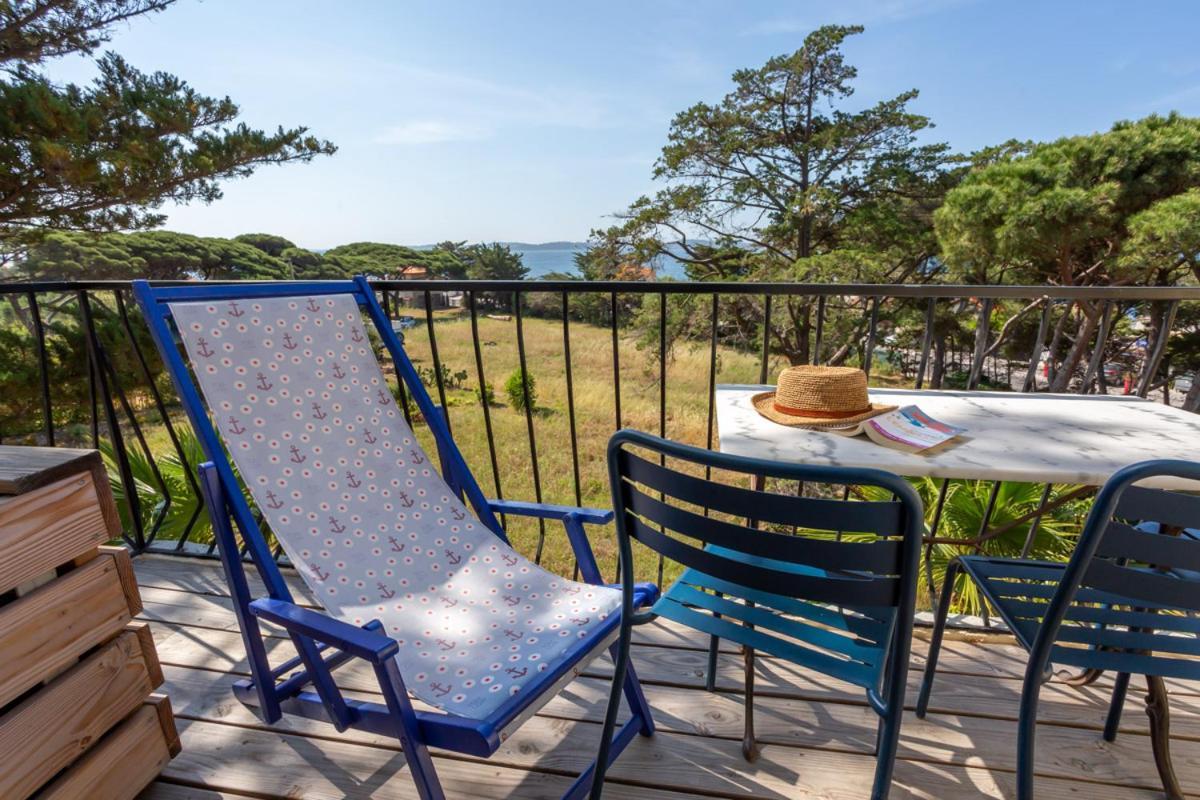Triple Room Balcony Kitchenette Sea View
