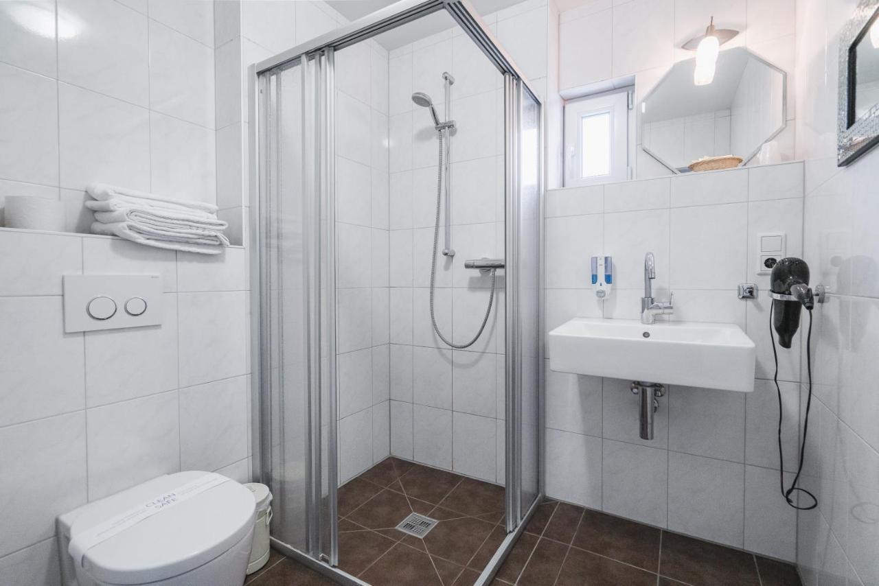 Gästehaus 4-Bett-Zimmer
