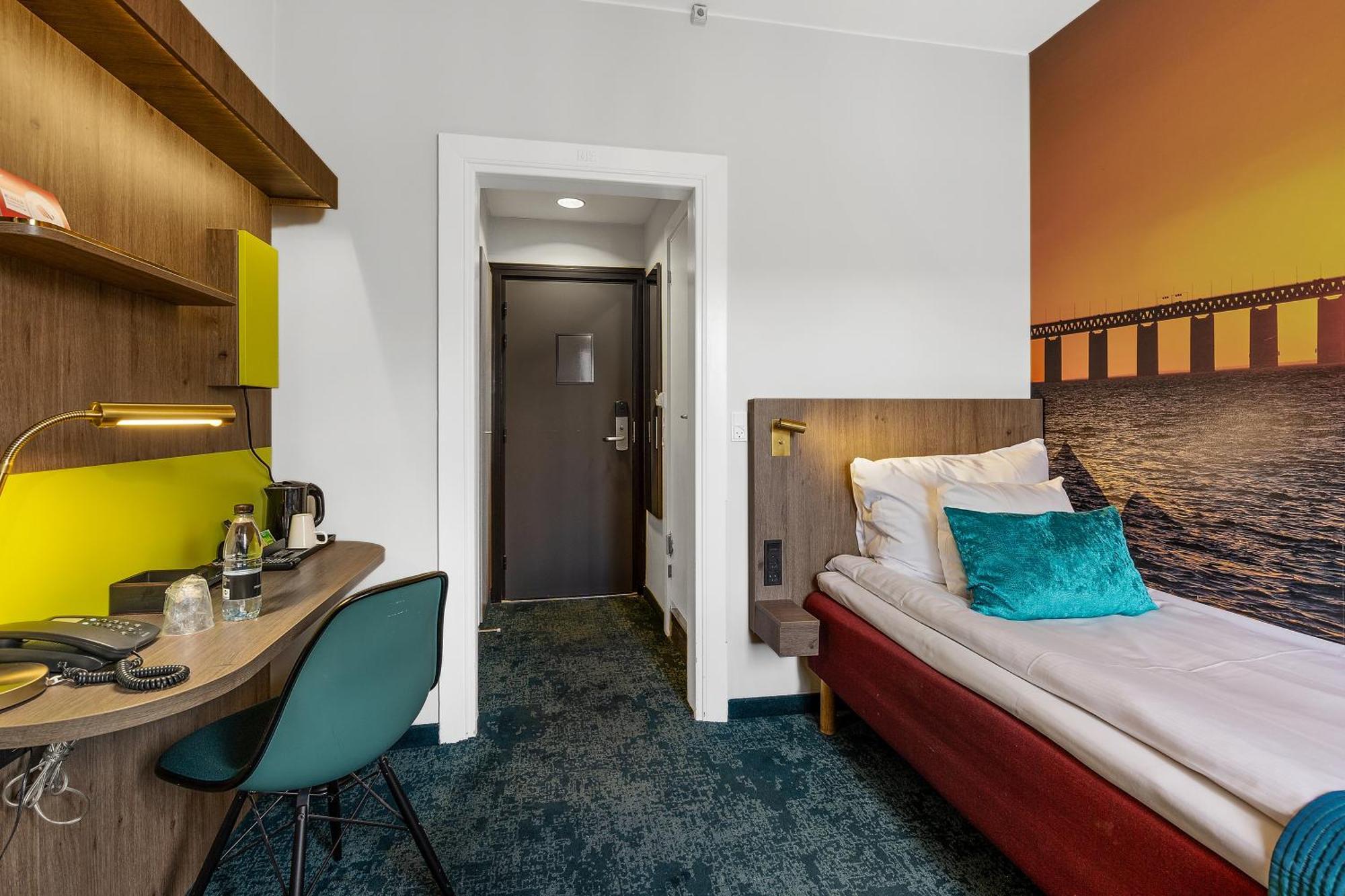 Classic Single Room