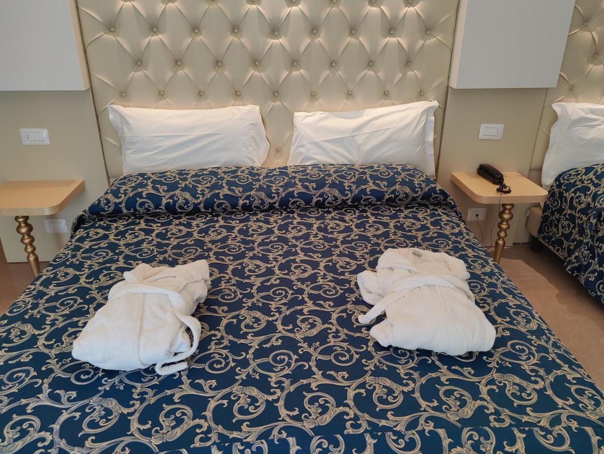 Junior Suite Partial Sea View