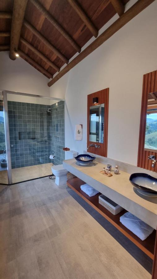 King Room Spa Bath