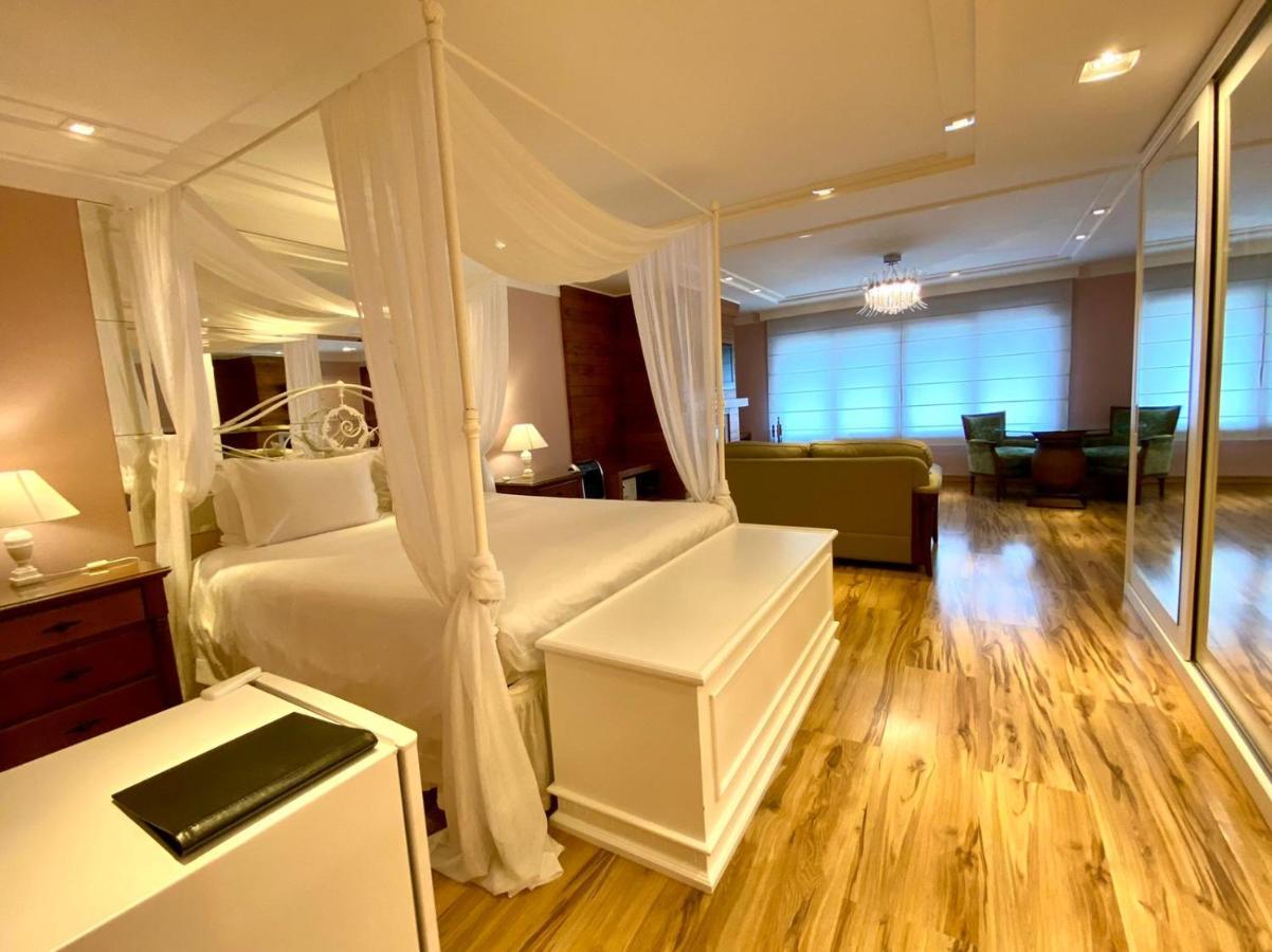 Suíte Deluxe com Cama Queen-size