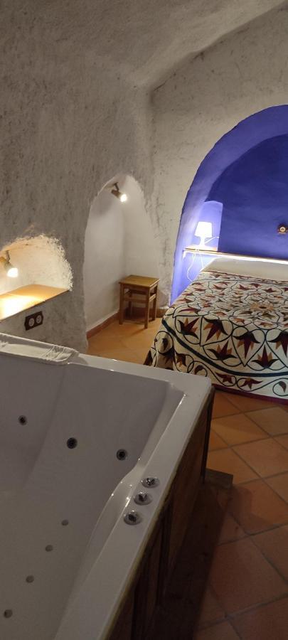 Superior Cave Hot tub