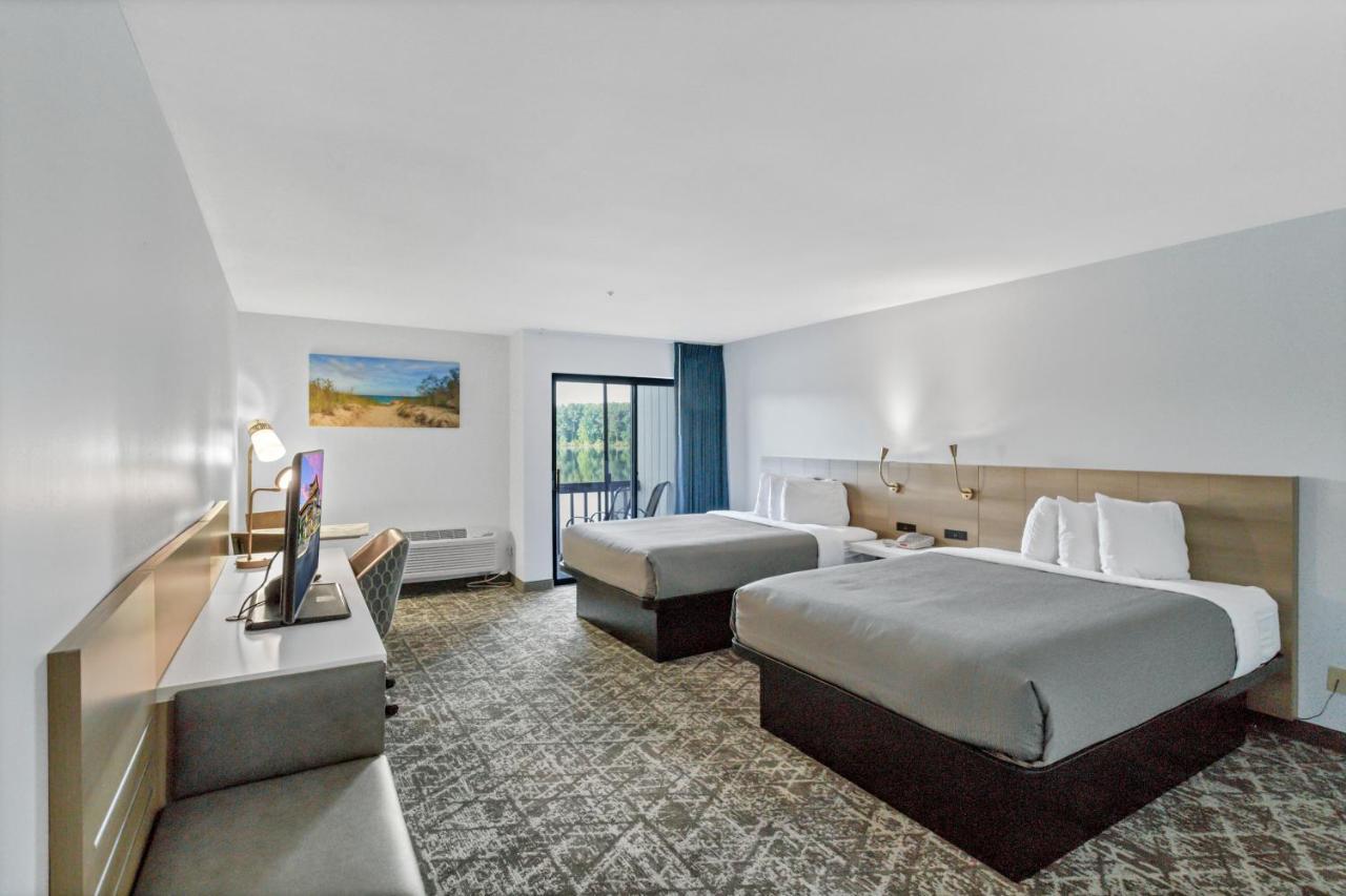 Double Room with Two Double Beds,1243954564:JPEG