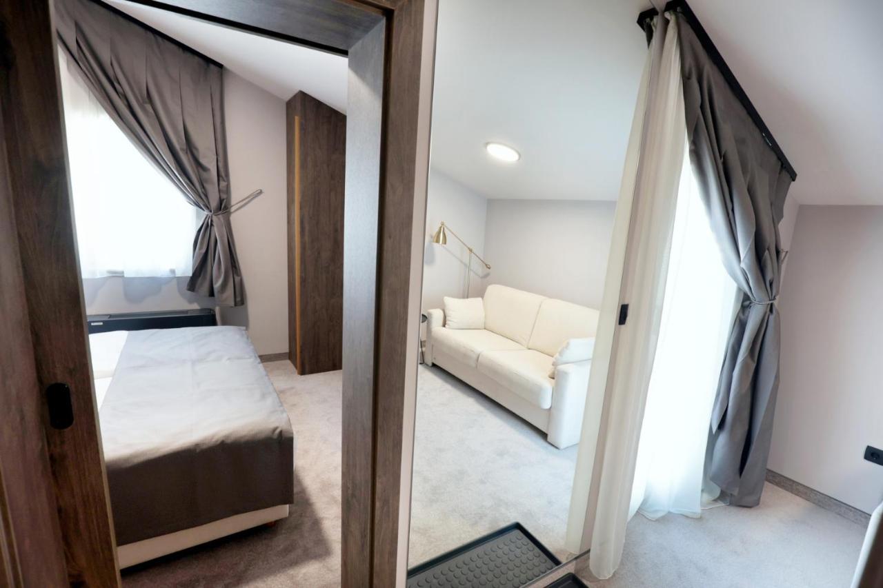 Suite mit Bergblick