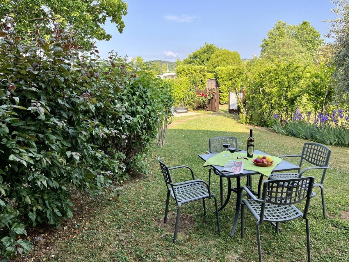 One-Bedroom Apartment Garden