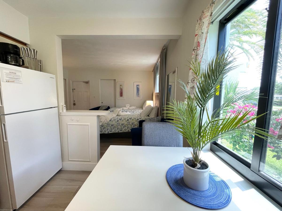 Small Twin Room