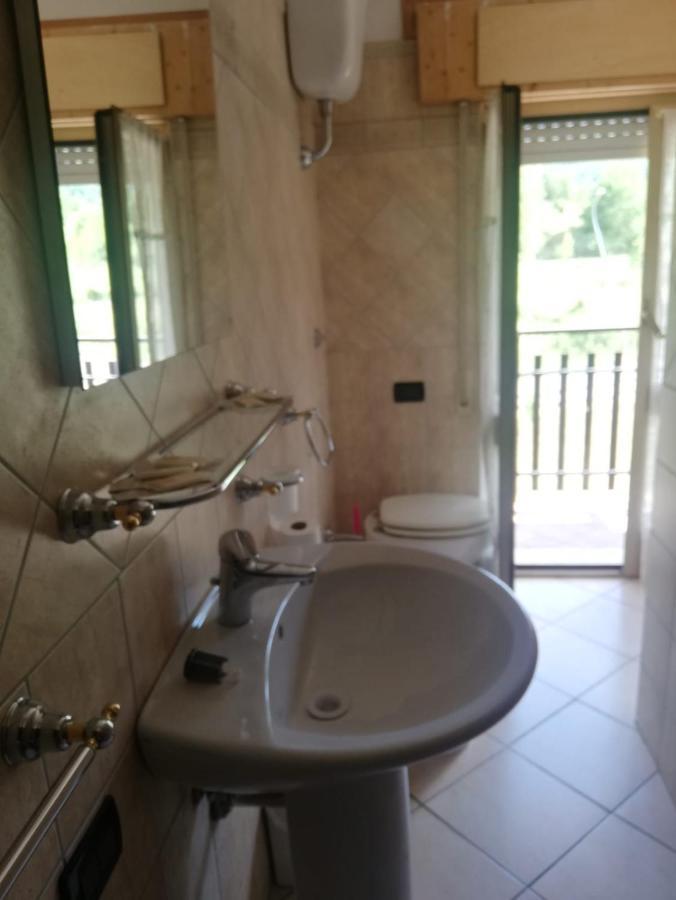 Family Room Private Bathroom