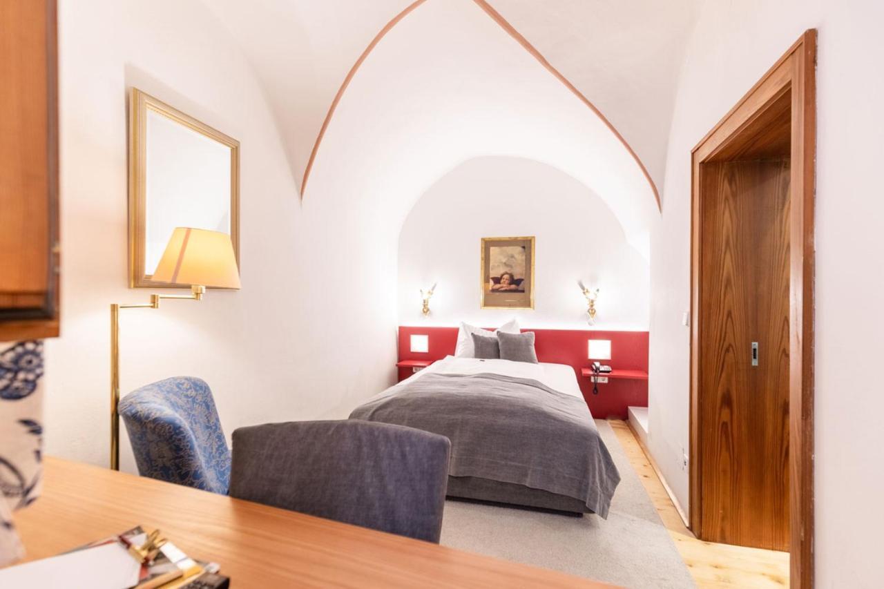 Comfort Single Room