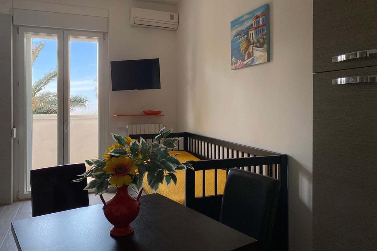 One-Bedroom Apartment Girasole
