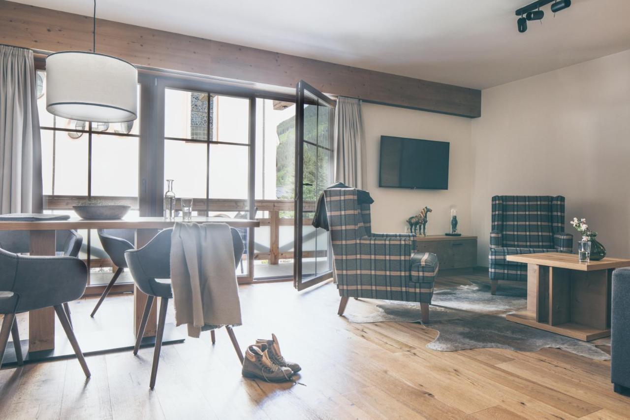No 3 Junior Apartment