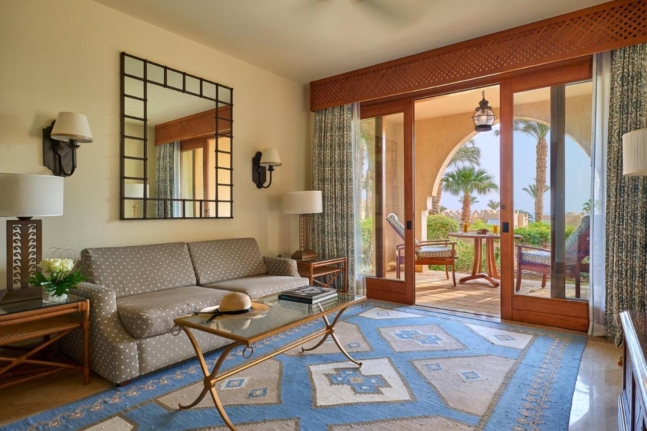 Deluxe King Room Sea View