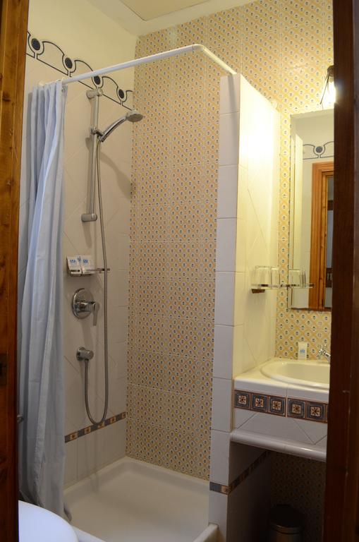 Double or Twin Room,846879527:JPEG