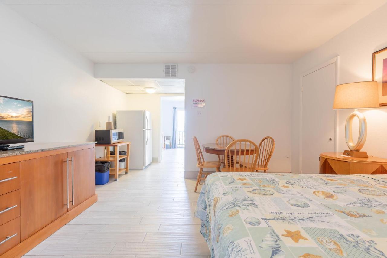 Junior Suite with Balcony,1246343491:JPEG