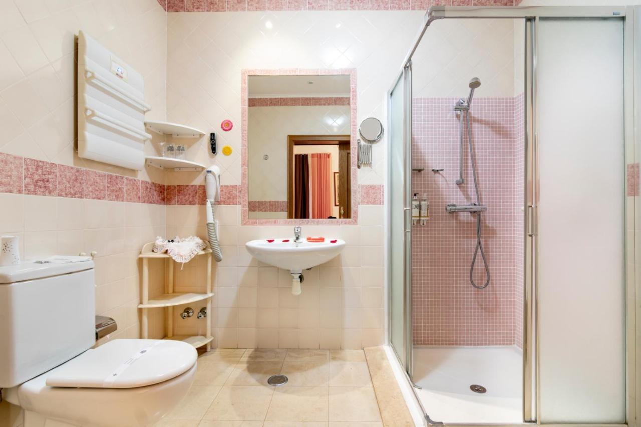 Quarto Duplo