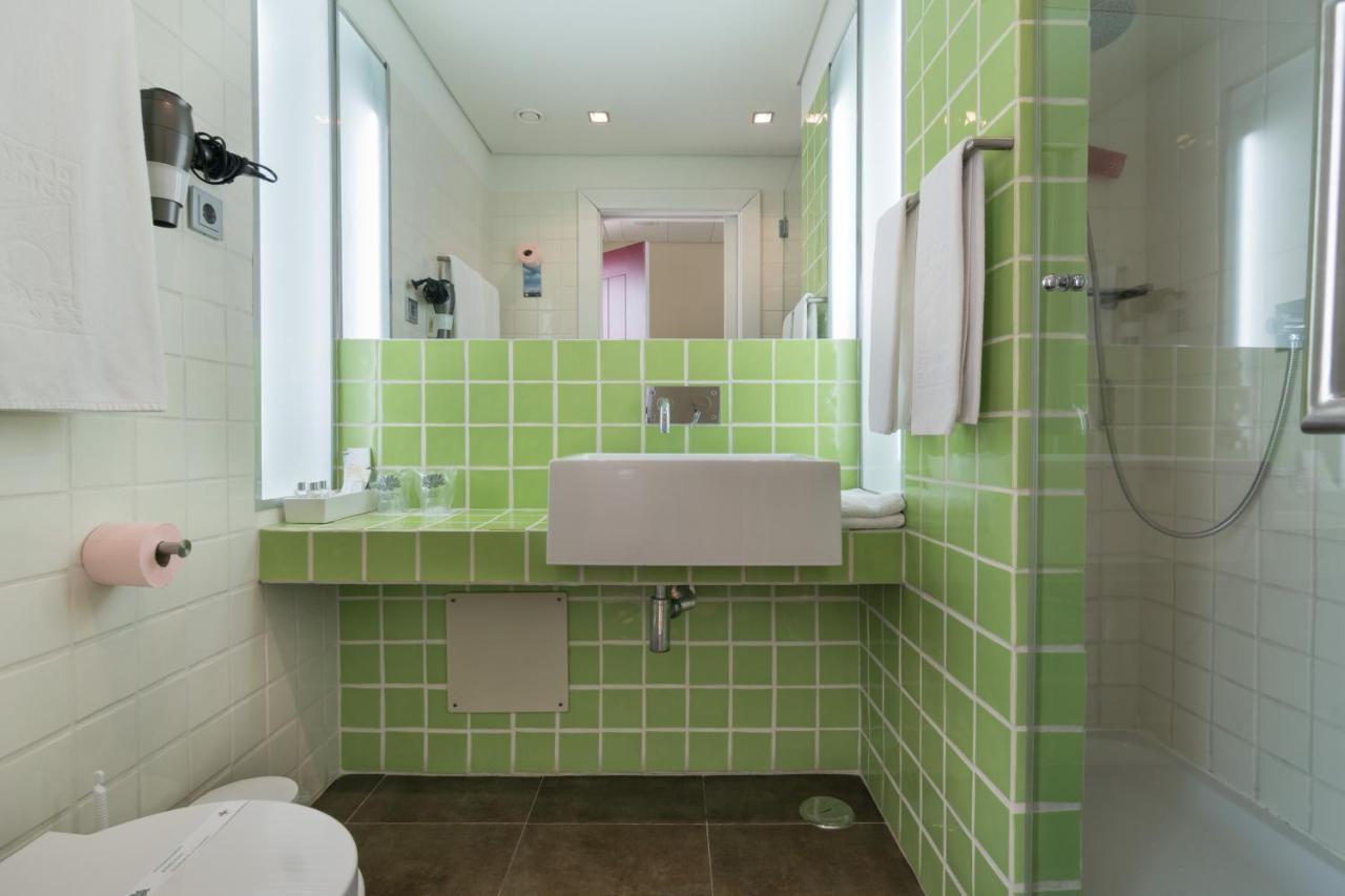 Twin Room Land View