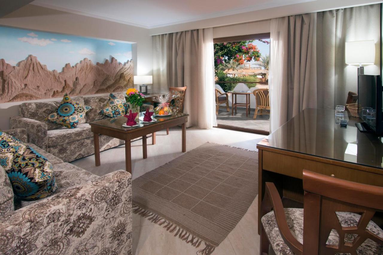 Deluxe Suite Sea View