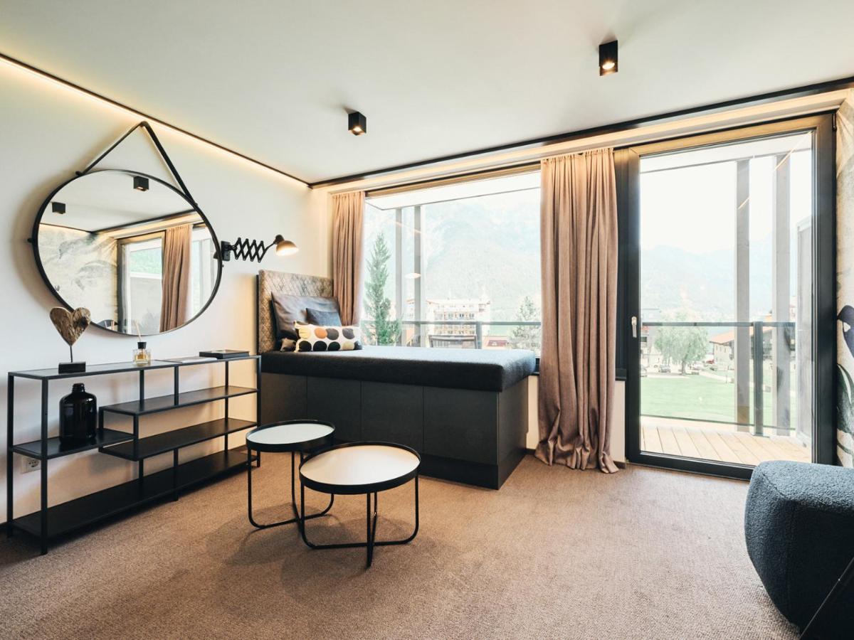 Double Room Lake View