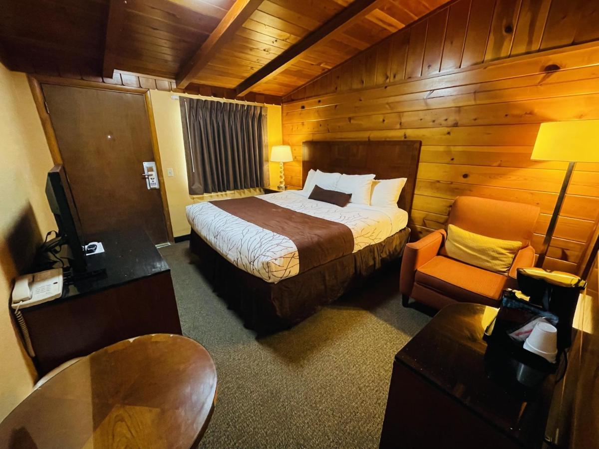 Small King Room