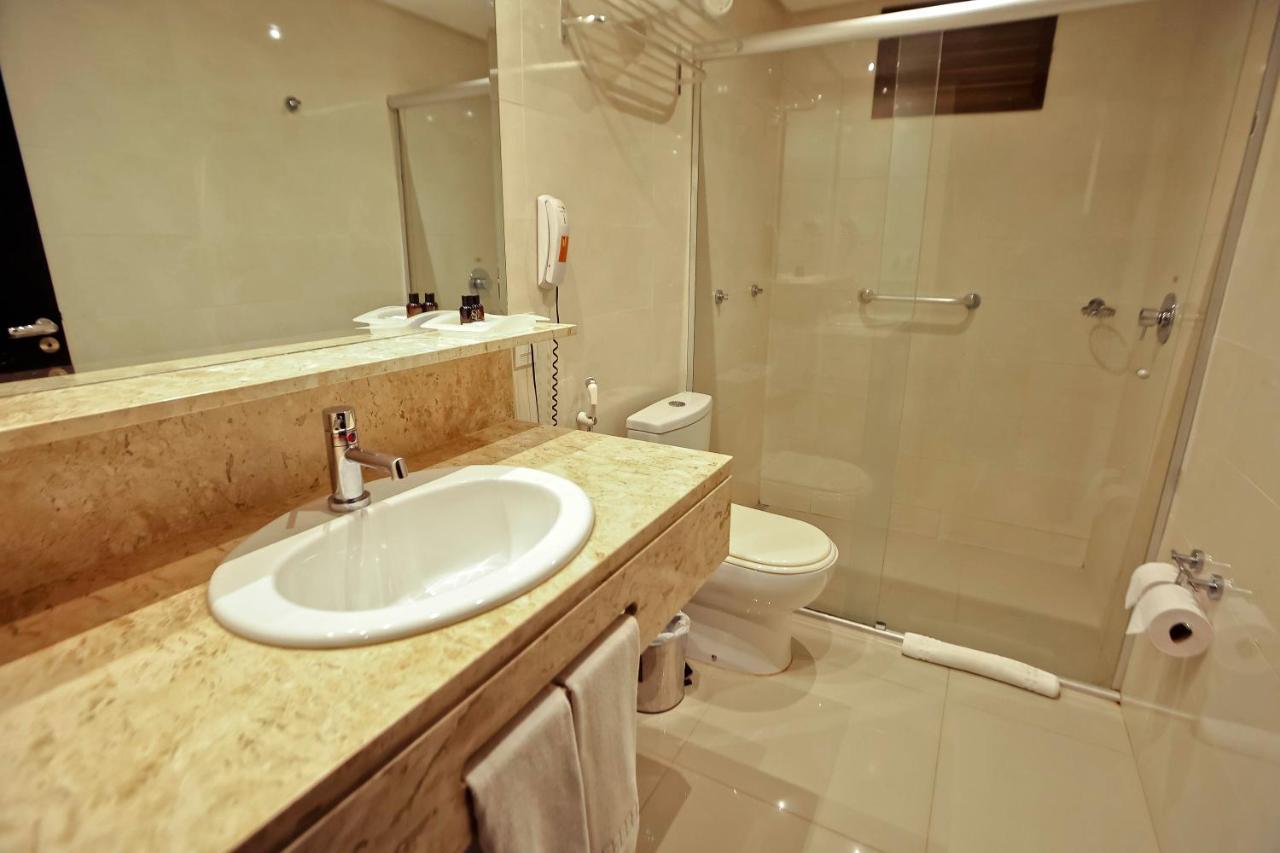 Quarto Deluxe com 2 Camas de Solteiro