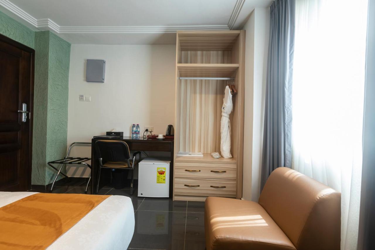 Standard Single Room