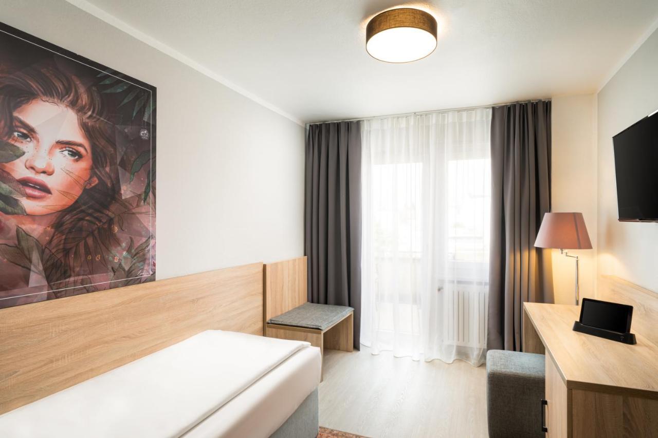 Standard Einzelzimmer One Single Bed