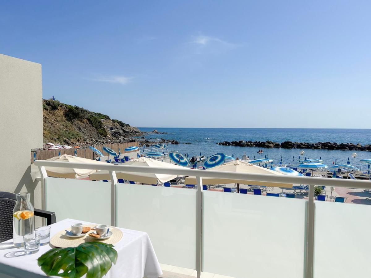 Superior Double or Twin Room Balcony Sea View