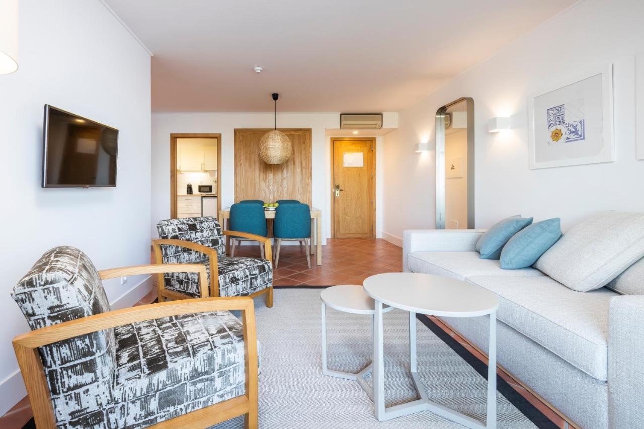 Standard One-Bedroom Apartment Pool View