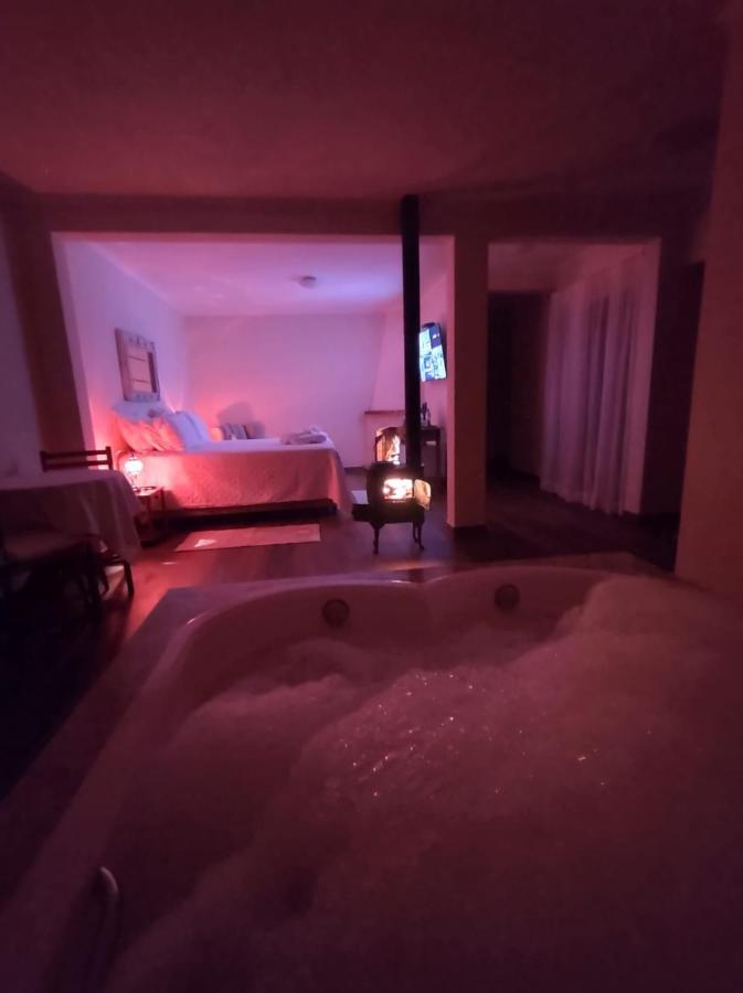Queen Suite Spa Bath