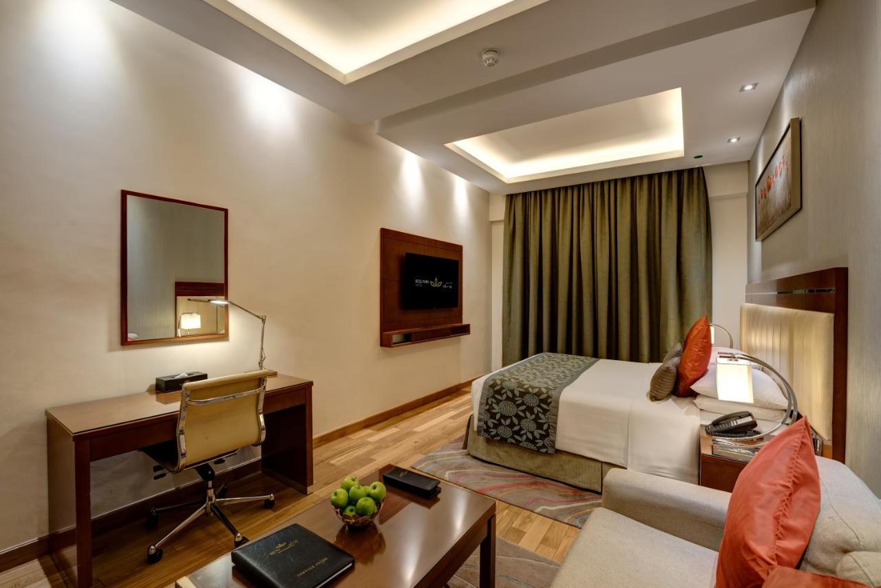 Deluxe King Room Late check-out 2 pm