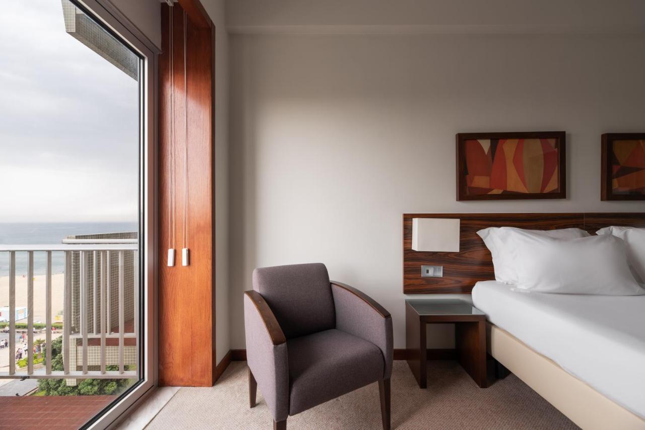 Quarto Duplo ou Twin com Vista Mar Frontal