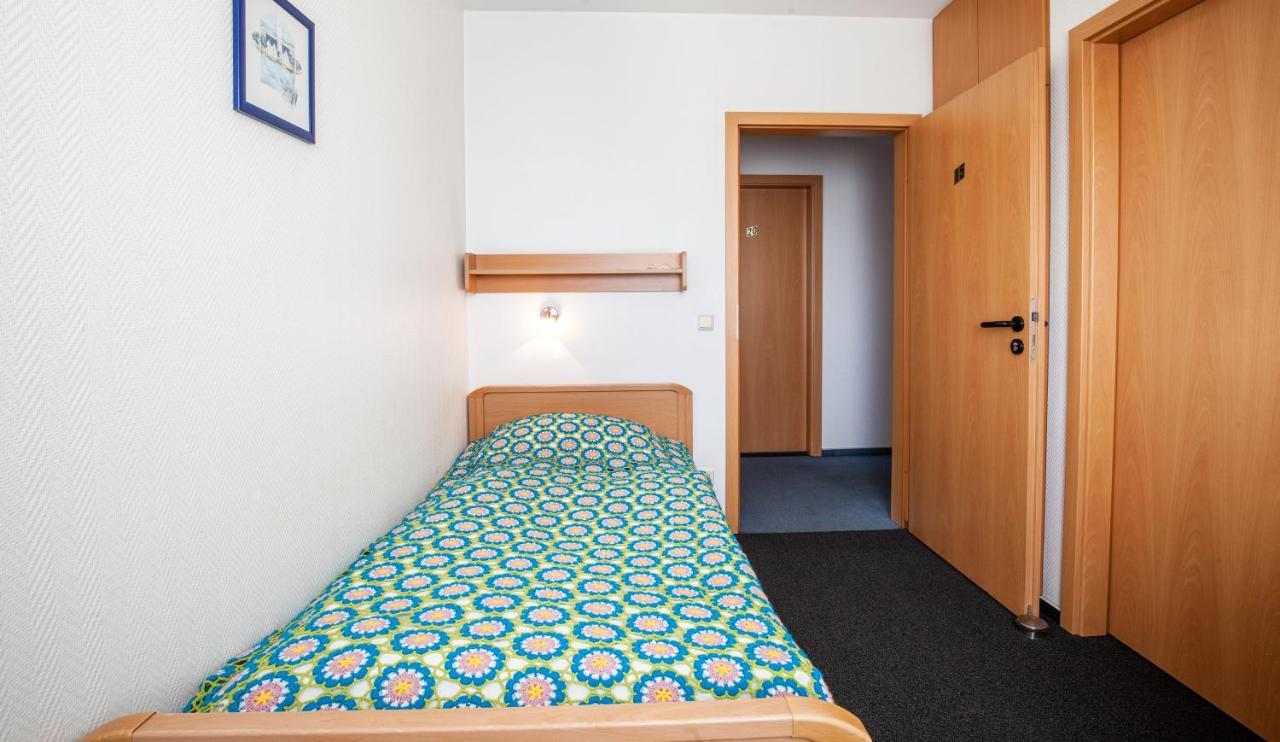 Comfort Single Room