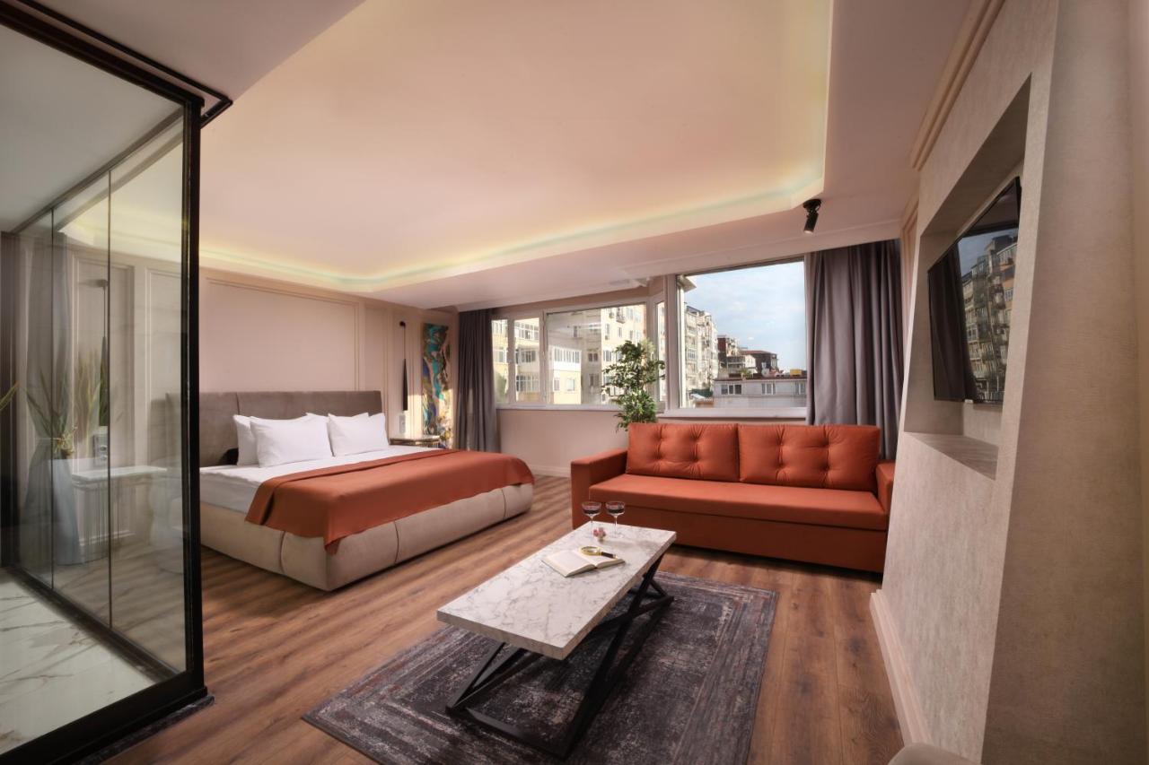 King Suite Spa Bath
