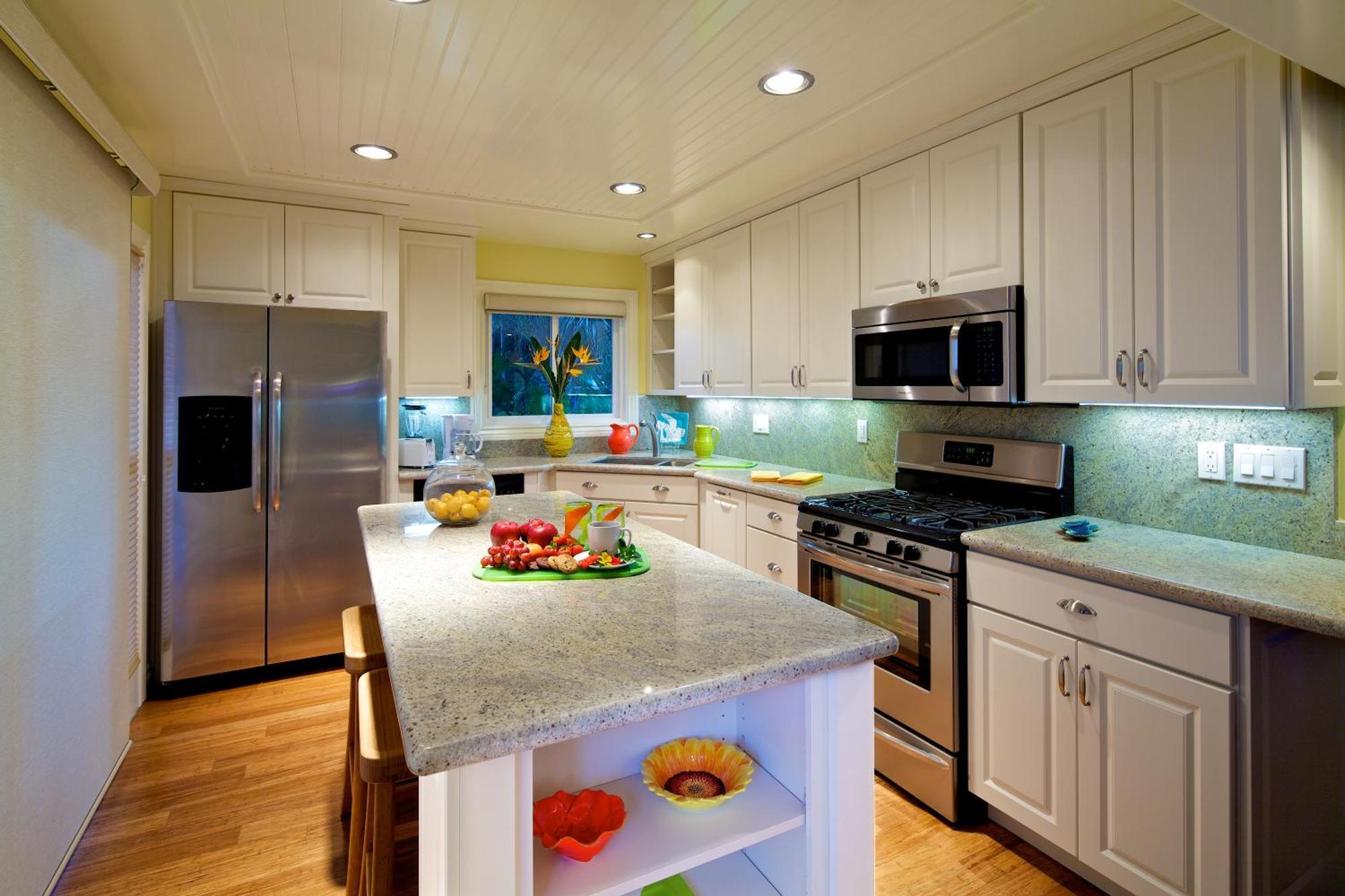 Luxury Three-Bedroom Suite,1253469001:JPEG
