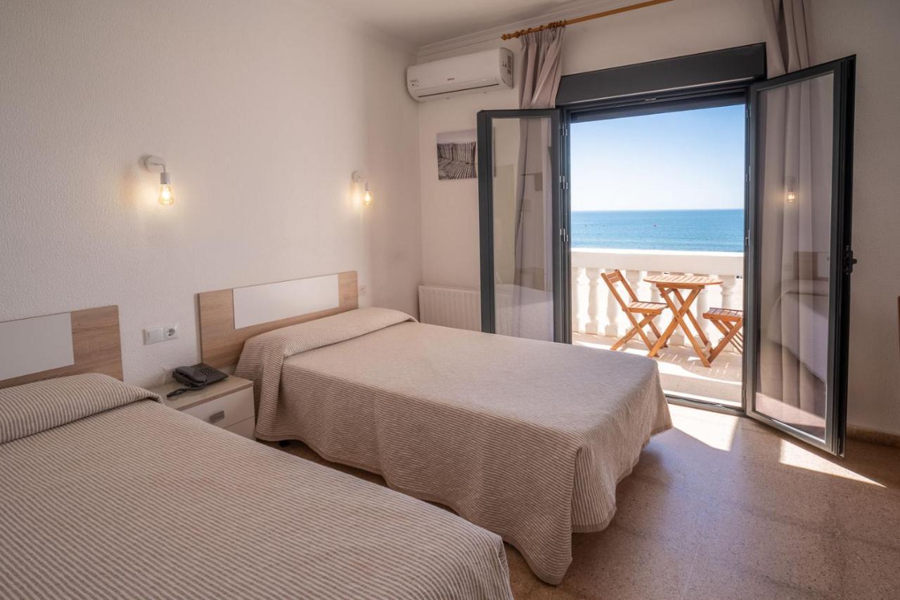 Twin Room Sea View