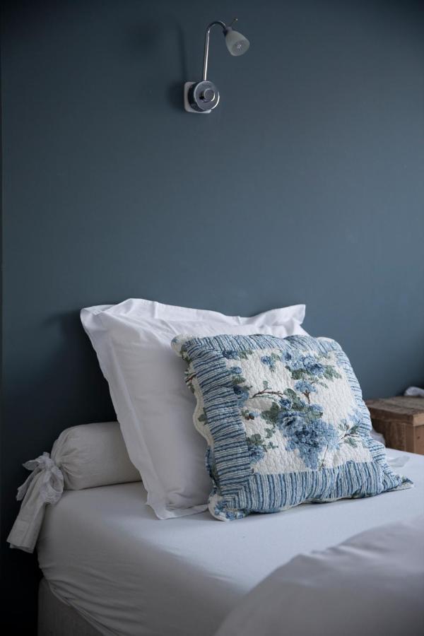 Small Comfort Twin Room