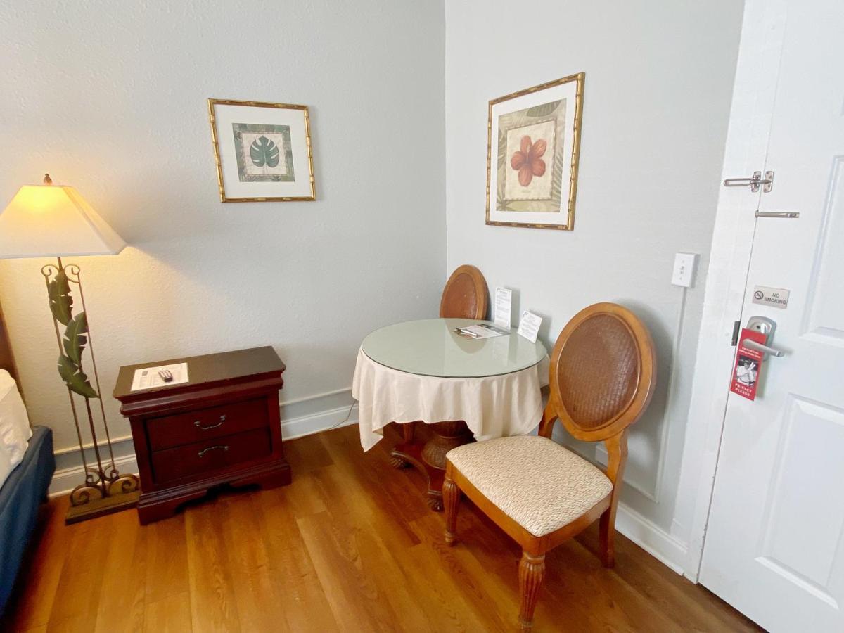 Pet friendly King Room