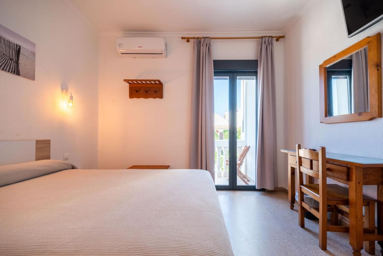 Double room partial sea view