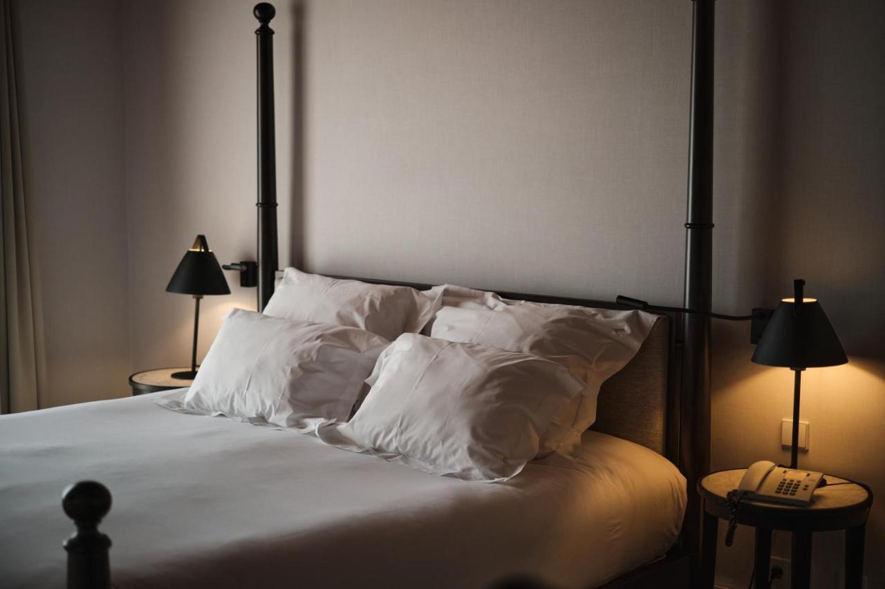 Deluxe Double Room Mountain View