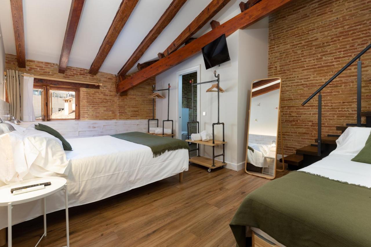 Triple Room Attic 4º Floor without Elevator