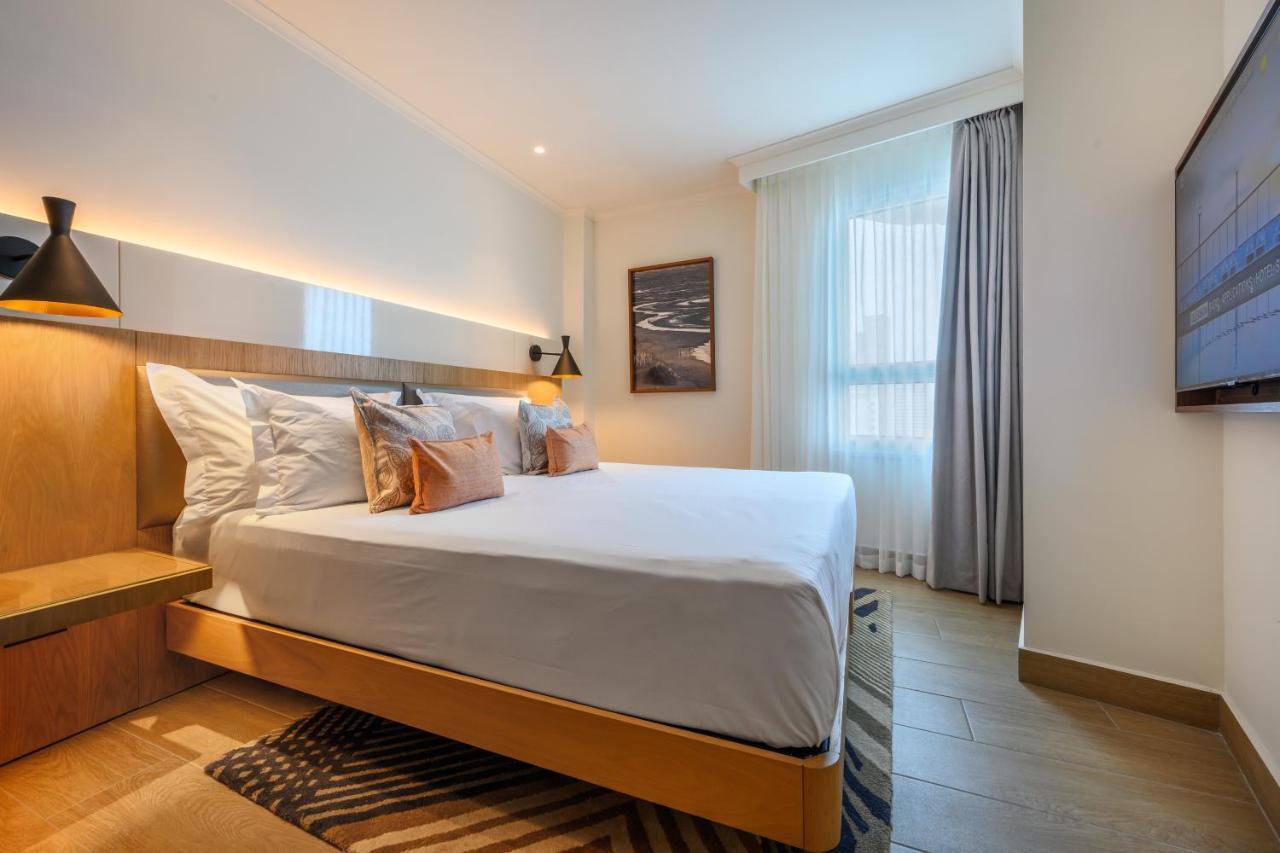 Junior Suite City View