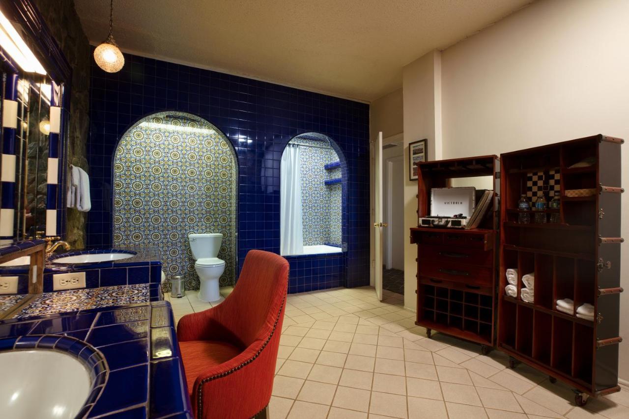 Presidential Suite