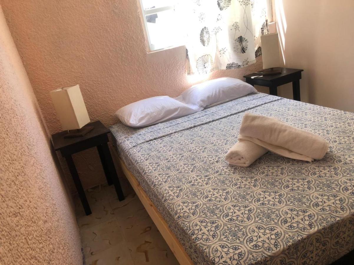 Standaard Tweepersoonskamer met Gedeelde Badkamer