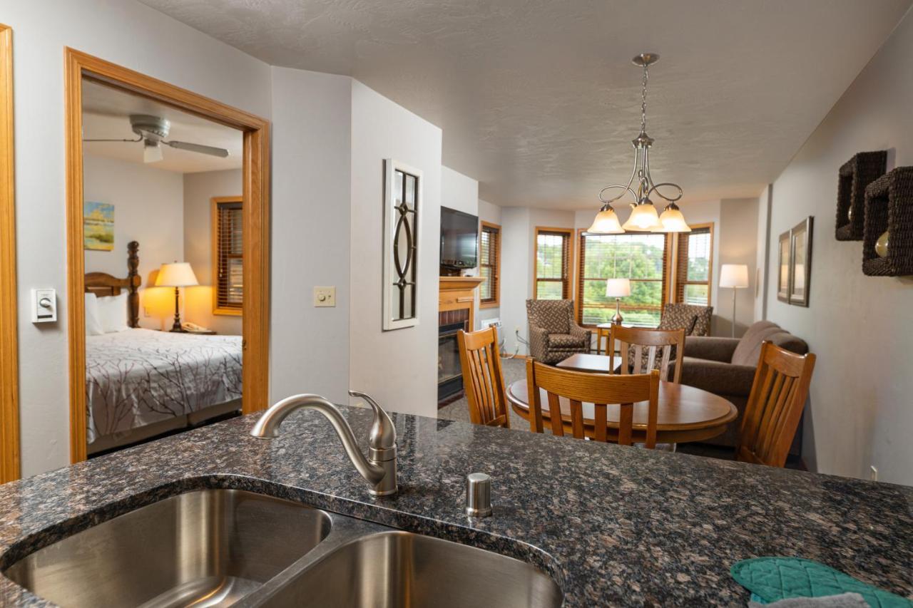 One-Bedroom Suite