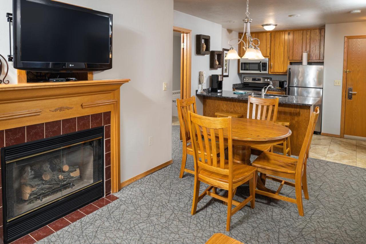 One-Bedroom Suite