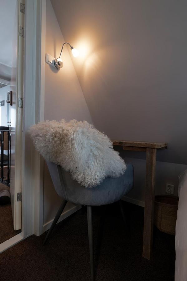 Small Single Room