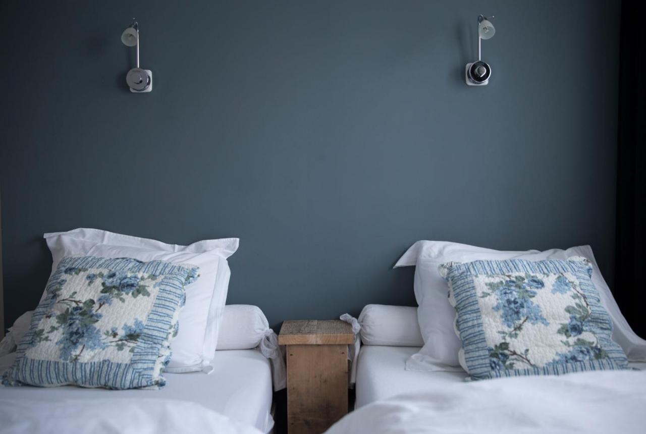Small Comfort Twin Room